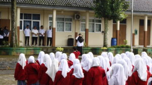 Sambut Asesmen Madrasah 2026, MAN 4 Bogor Gelar Apel Pembukaan Khidmat